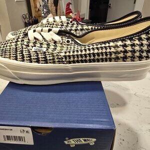 Vans Premium Authentic 44 Unisex Fashion Sneakers Shoes VN000EBNY28 Size 10 NEW